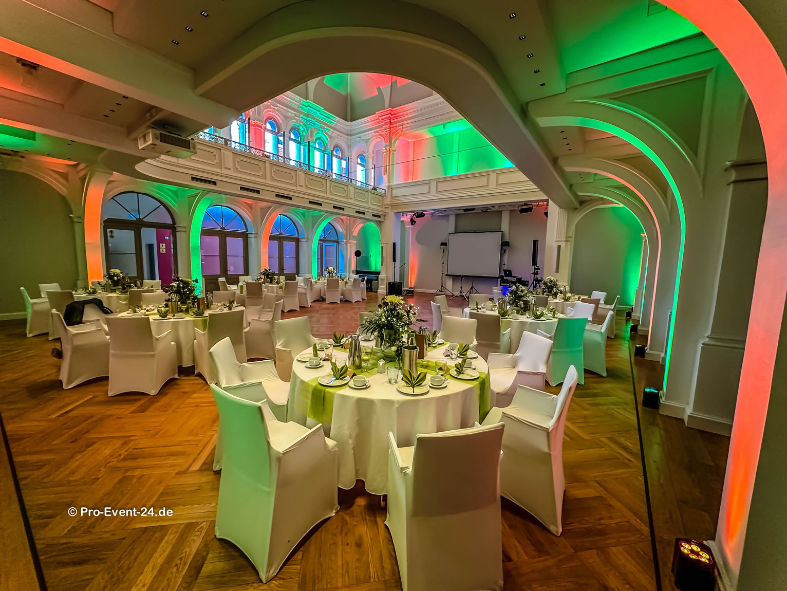 Pro-Event-24 Ihr professioneller Partner für Ihr Event – Eventplanung, Hochzeiten, Familienfeiern, Jubiläen, Geburtstage, Firmenfeiern, Ambientebeleuchtung, Architekturbeleuchtung, Fassadenbeleuchtung, Fassadenfeuerwerke, Musikfeuerwerke, Lasershows, Moderation, Promotion, Beschallungen, Luftaufnahmen, Luft- Videos, Mobildiscothek