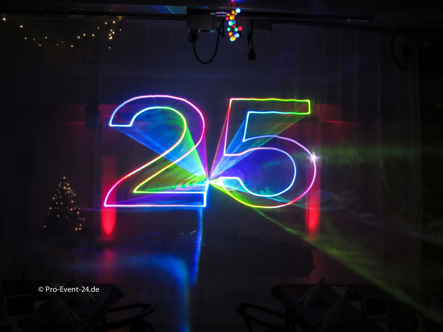 Pro-Event-24 Ihr professioneller Partner für Ihr Event – Eventplanung, Hochzeiten, Familienfeiern, Jubiläen, Geburtstage, Firmenfeiern, Ambientebeleuchtung, Architekturbeleuchtung, Fassadenbeleuchtung, Fassadenfeuerwerke, Musikfeuerwerke, Lasershows, Moderation, Promotion, Beschallungen, Luftaufnahmen, Luft- Videos, Mobildiscothek