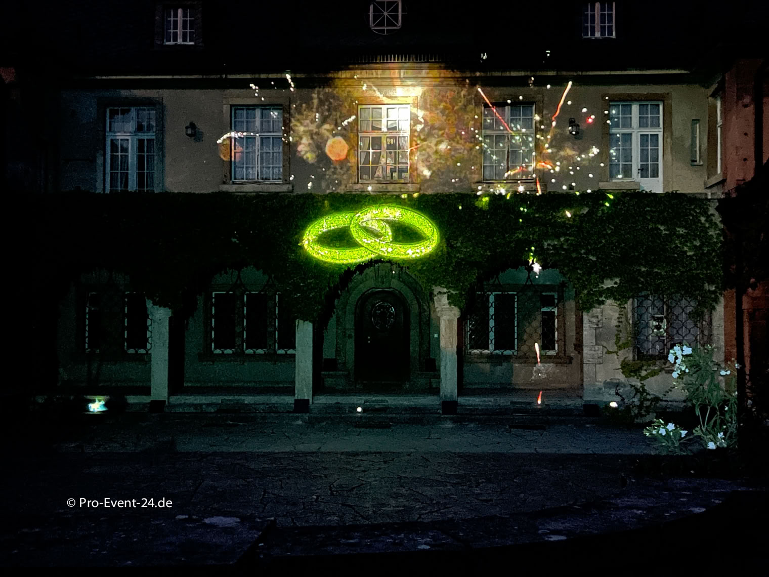 Pro-Event-24 Ihr professioneller Partner für Ihr Event – Eventplanung, Hochzeiten, Familienfeiern, Jubiläen, Geburtstage, Firmenfeiern, Ambientebeleuchtung, Architekturbeleuchtung, Fassadenbeleuchtung, Fassadenfeuerwerke, Musikfeuerwerke, Lasershows, Moderation, Promotion, Beschallungen, Luftaufnahmen, Luft- Videos, Mobildiscothek