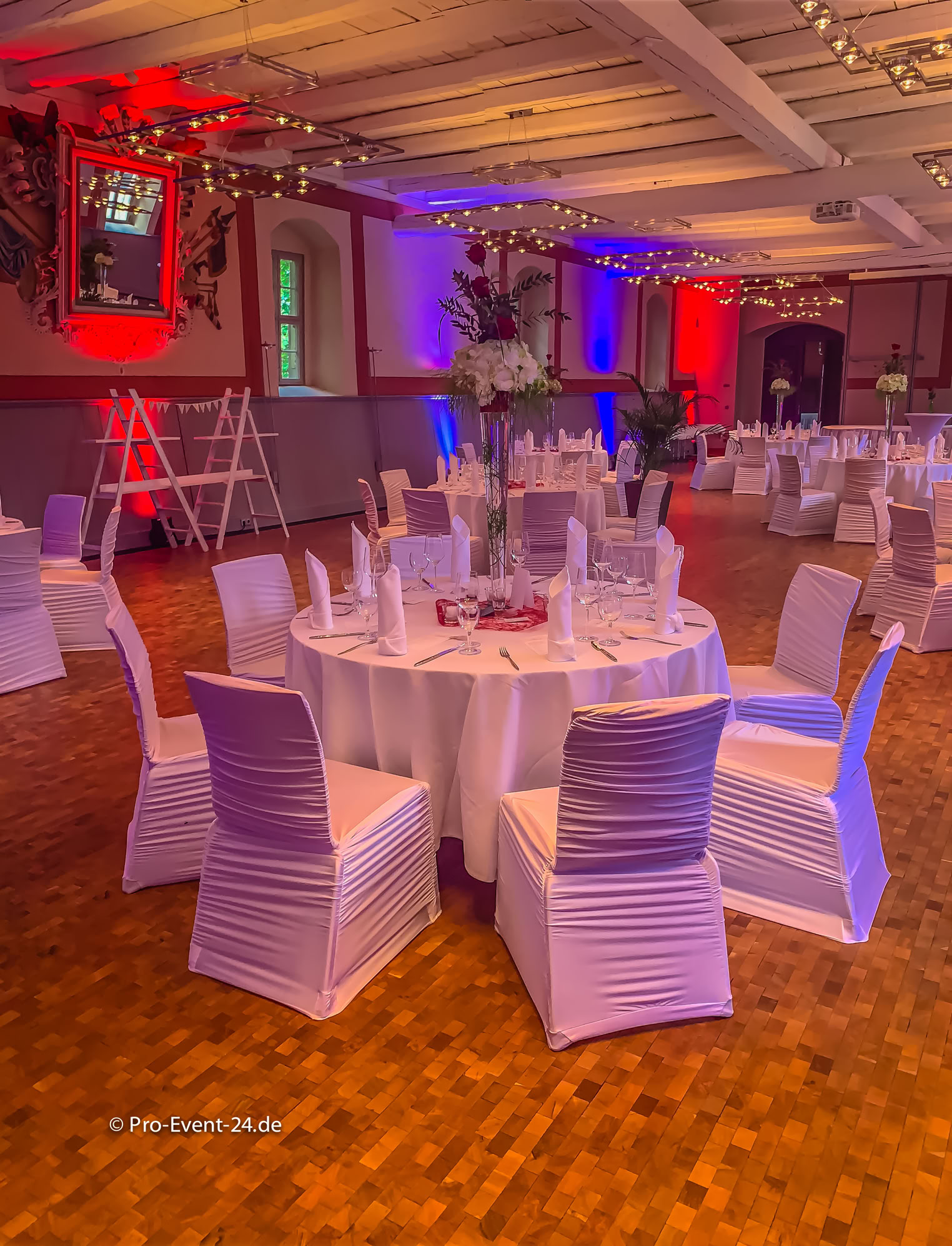 Pro-Event-24 Ihr professioneller Partner für Ihr Event – Eventplanung, Hochzeiten, Familienfeiern, Jubiläen, Geburtstage, Firmenfeiern, Ambientebeleuchtung, Architekturbeleuchtung, Fassadenbeleuchtung, Fassadenfeuerwerke, Musikfeuerwerke, Lasershows, Moderation, Promotion, Beschallungen, Luftaufnahmen, Luft- Videos, Mobildiscothek