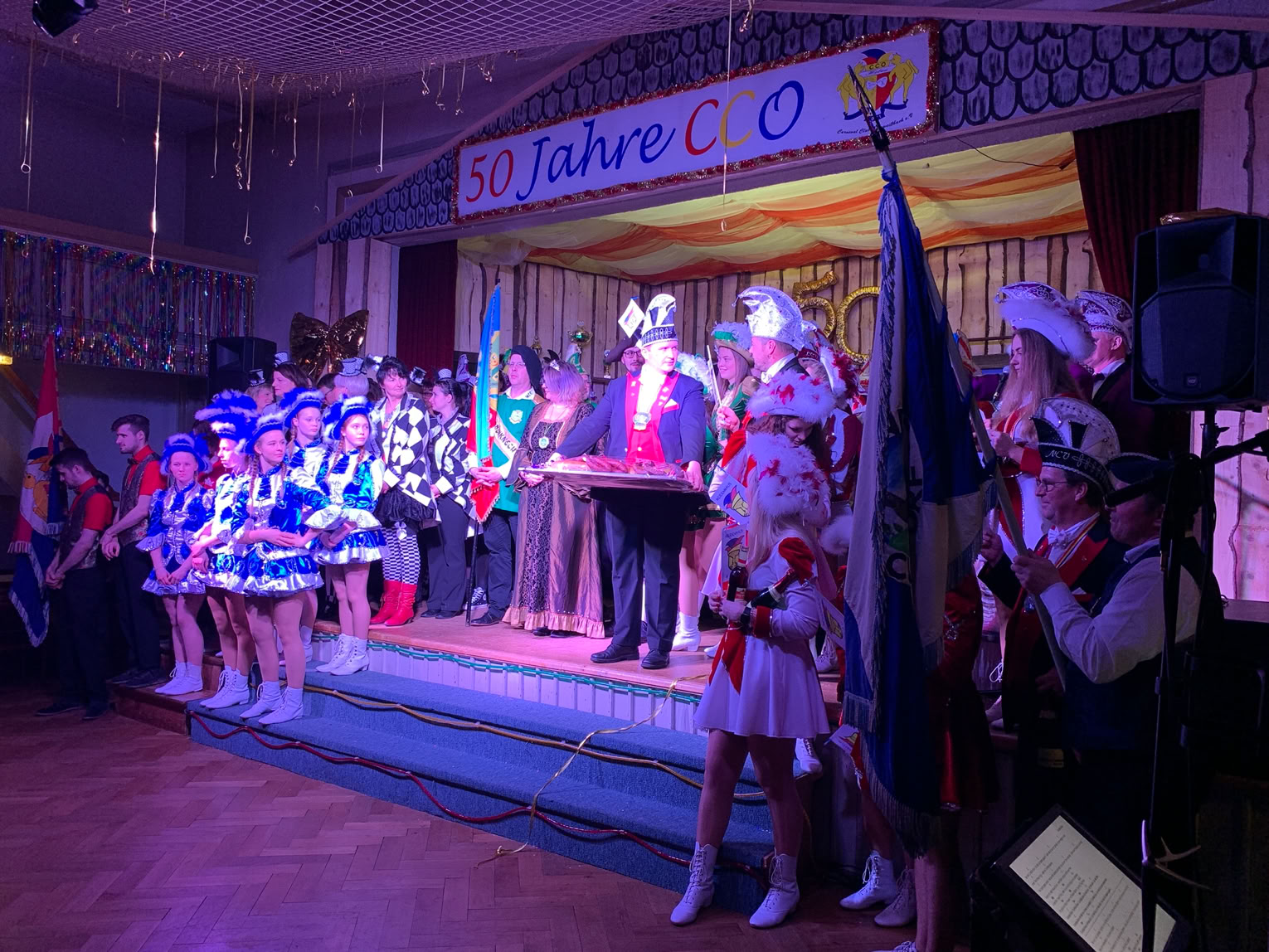 Pro-Event-24 Ihr professioneller Partner für Ihr Event – Eventplanung, Hochzeiten, Familienfeiern, Jubiläen, Geburtstage, Firmenfeiern, Ambientebeleuchtung, Architekturbeleuchtung, Fassadenbeleuchtung, Fassadenfeuerwerke, Musikfeuerwerke, Lasershows, Moderation, Promotion, Beschallungen, Luftaufnahmen, Luft- Videos, Mobildiscothek